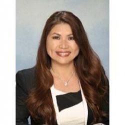 Shasha Truong Headshot